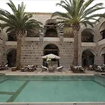 Kanuni Kervansaray Historical 5* Cesme