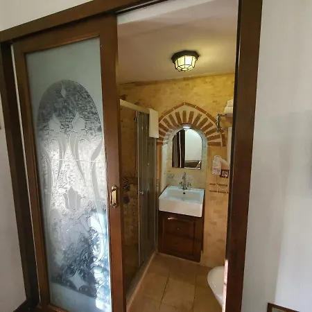 Kanuni Kervansaray Historical Çeşme