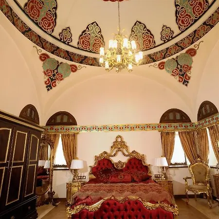Kanuni Kervansaray Historical Hotel Çeşme