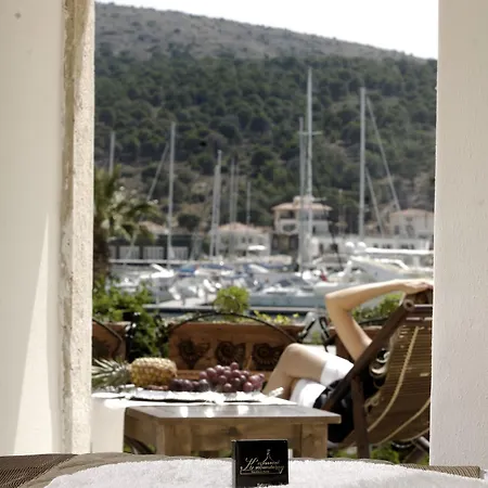 Hotel Kanuni Kervansaray Historical Çeşme