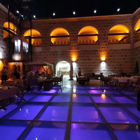 Kanuni Kervansaray Historical מלון 5*