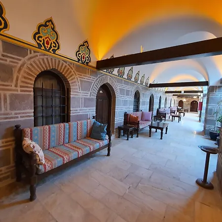 Kanuni Kervansaray Historical Hotel Çeşme