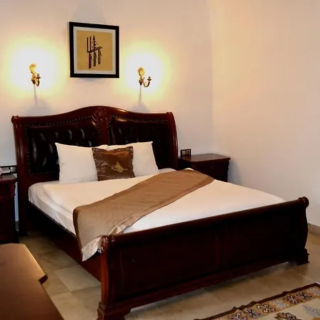 מלון Kanuni Kervansaray Historical Çeşme