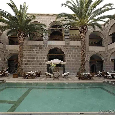 Kanuni Kervansaray Historical 5* Cesme