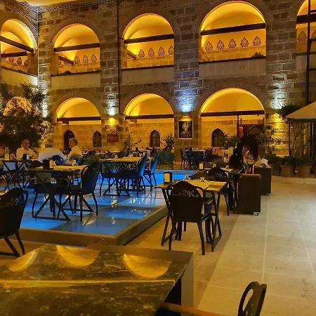 Hotel Kanuni Kervansaray Historical